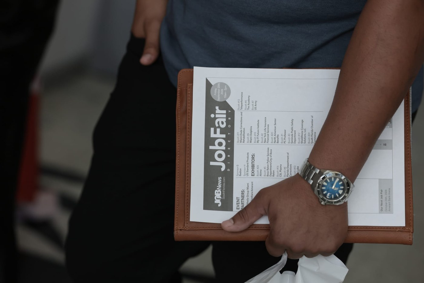 Jobless claims near the lowest since the 1960s as low-fire trend continues