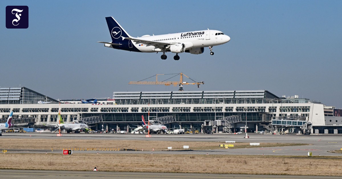 Trotz höherer Ticketpreise: Lufthansa-Gewinn bricht wegen teuren Kerosins ein
