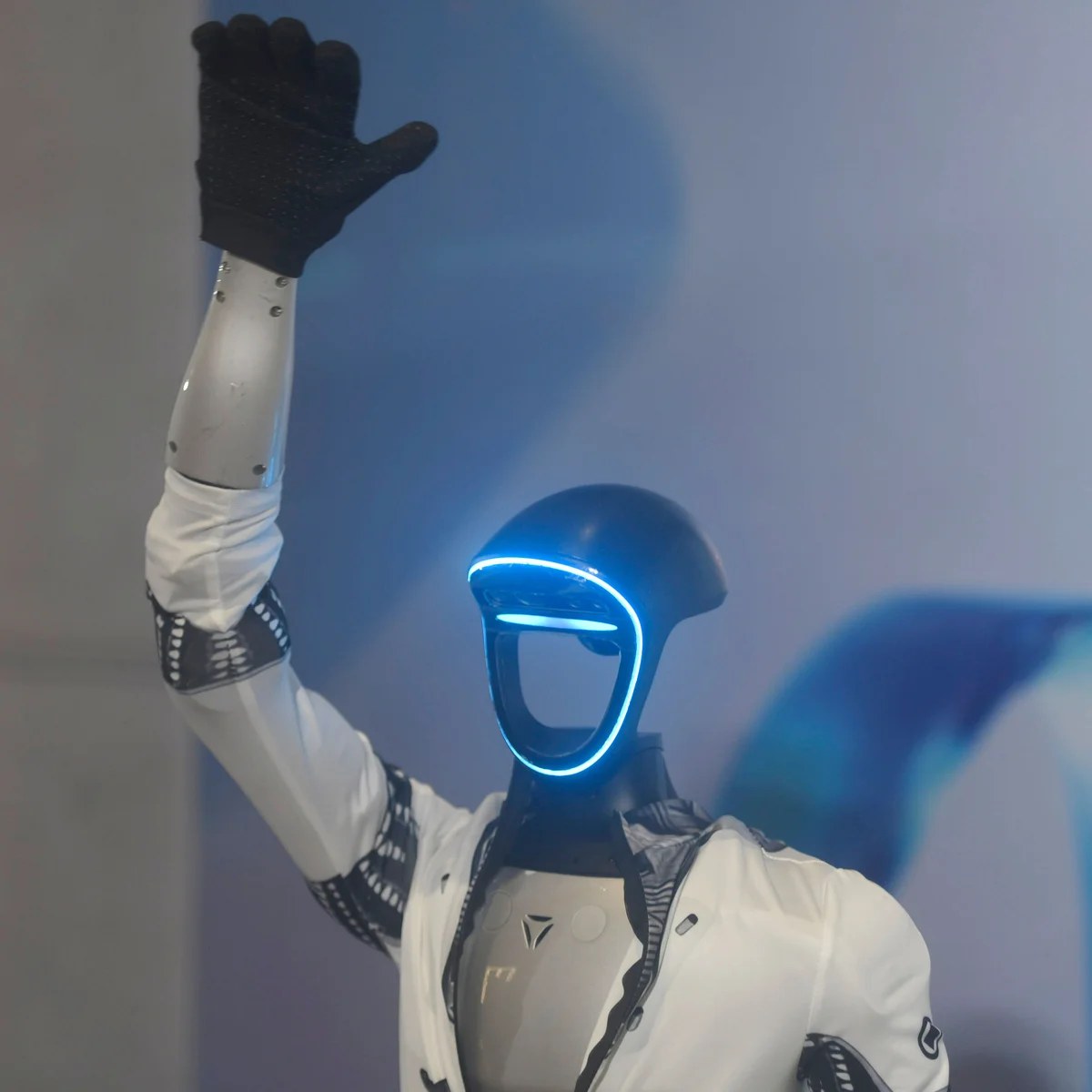 Shares in humanoid robot firm Unitree surge 600% on Chinese stock market debut
