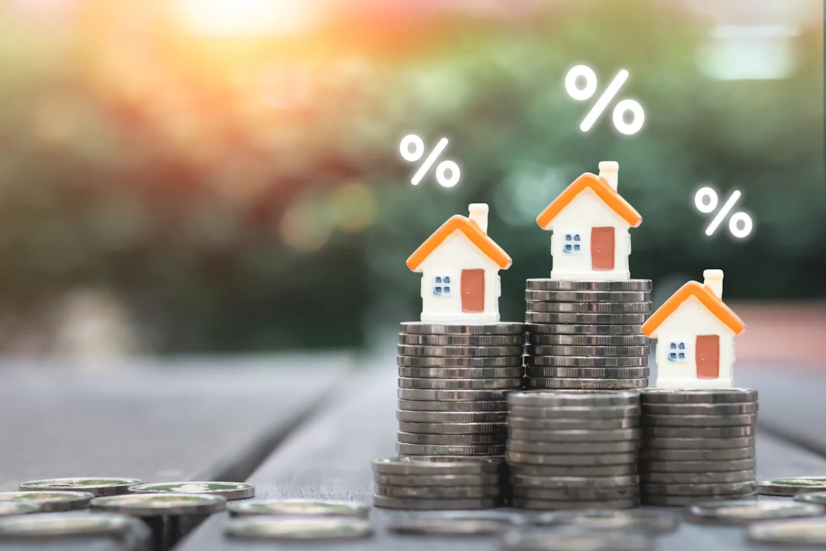 How are mortgage rates determined? The Fed, your credit score, and more.