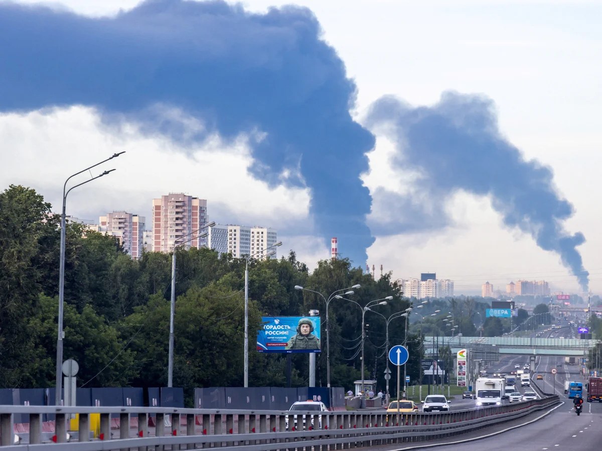 Russian airspace becoming unsafe for commercial airlines, Zelenskyy says