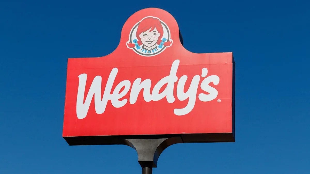 Wendy’s stock price today: WEN shares surge as the fast food burger chain reunites Potbelly’s dynamic duo