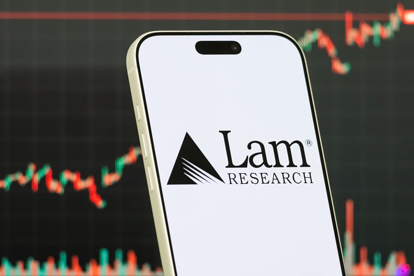 Top Wall Street analysts like these 3 stocks for their solid growth potential