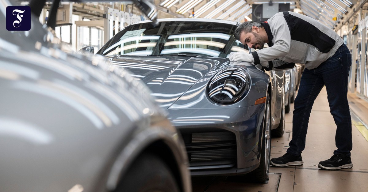 Sportwagenhersteller: Porsche streicht 5000 Jobs – und bringt VW in die Bredouille