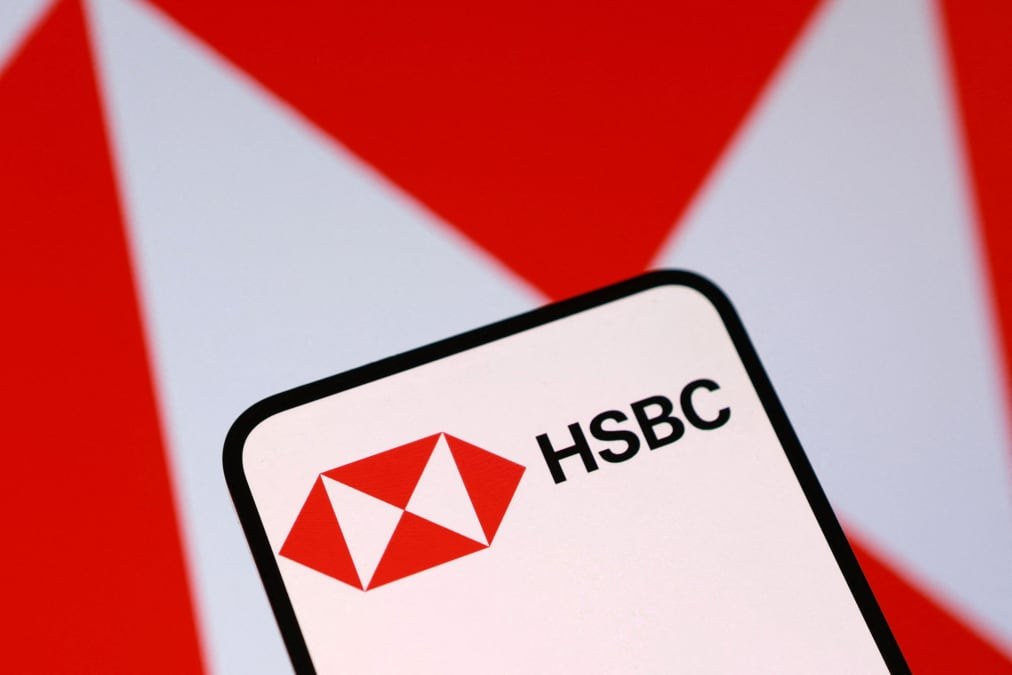 HSBC announces share buyback of up to $1 billion as third-quarter profit meets estimates