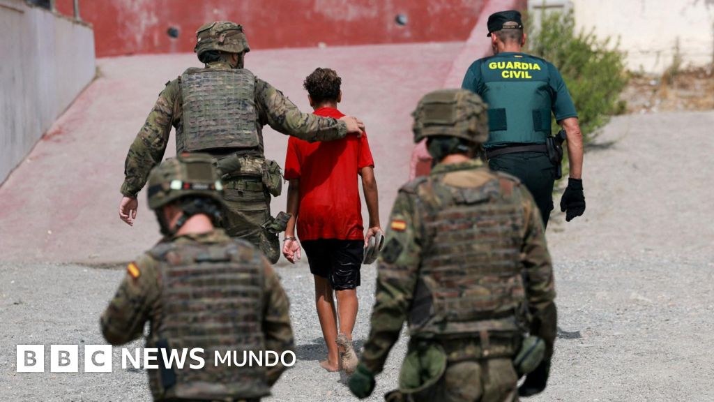 "¡No, Marruecos no!": el dilema de qué hacer con los niños no acompañados que llegaron a Ceuta y que España no sabe a quién devolver