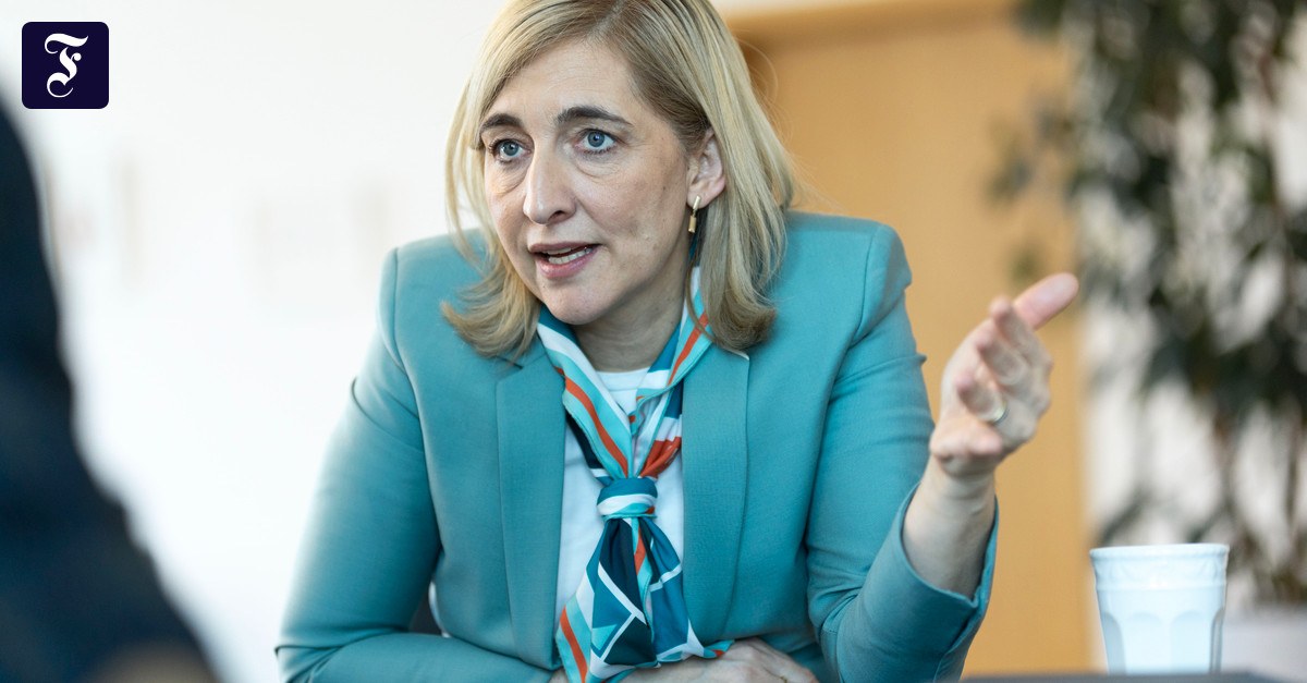 Gesundheitsministerin Warken: „Bei den Kliniken wird es sehr schnell emotional“