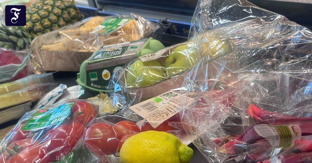 Teurer Einkauf: Nun sorgt die geplante Plastiksteuer für Ärger